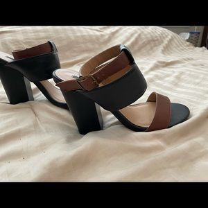 Multicolor high heels